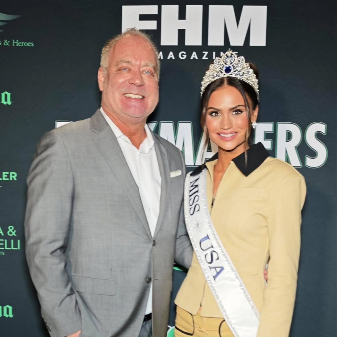 Steve Fowler with Miss USA